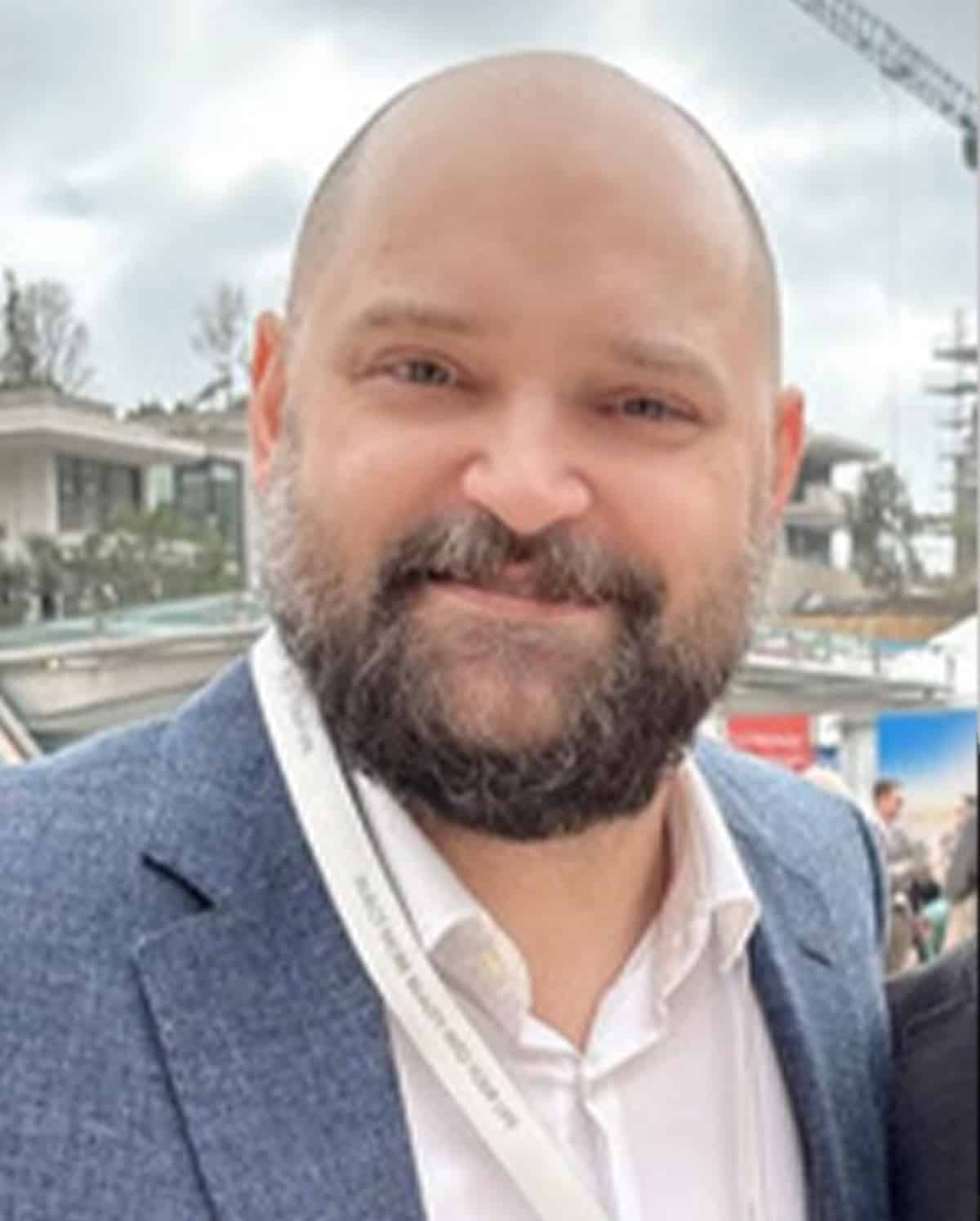 Landon Veregin, Board Member